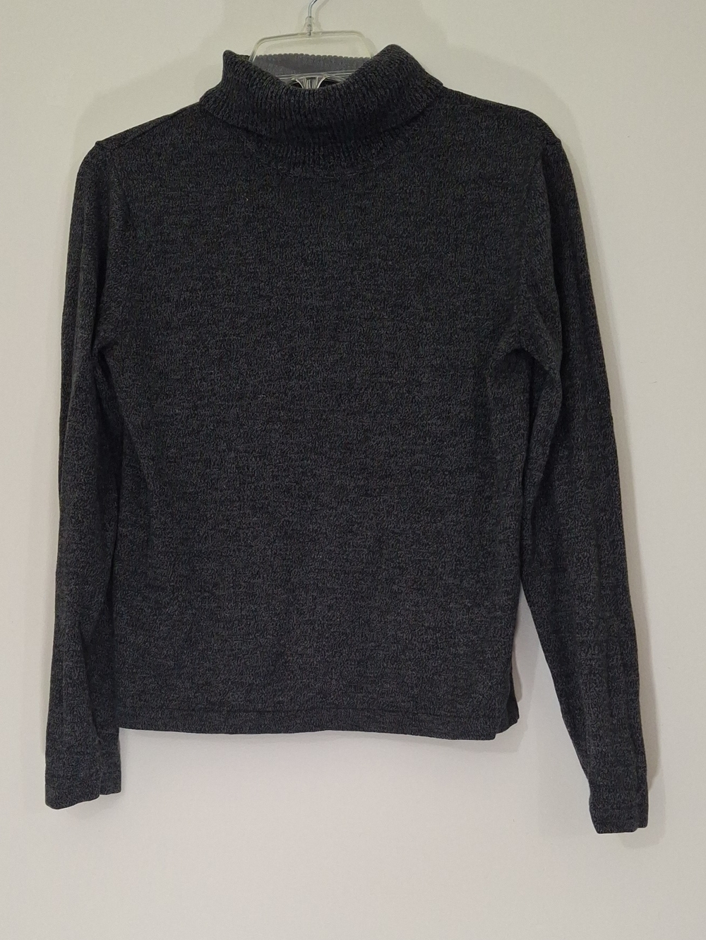 Van Heusen Gray Turtleneck Sweater, Size Medium